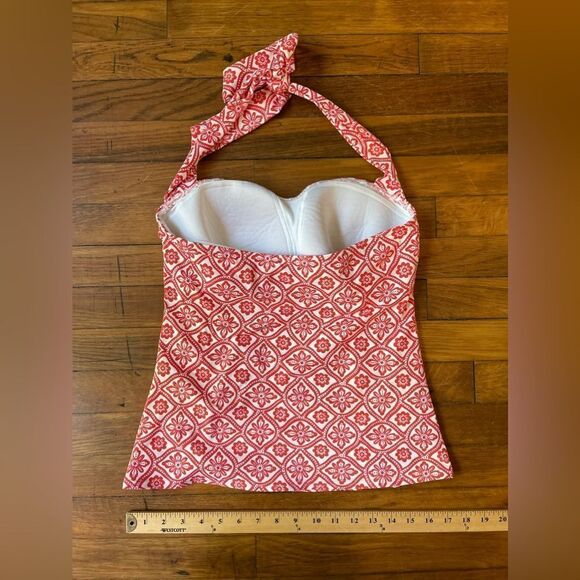 LANDS END size 8 Swim top- adjustable tie halter top. Red white purple pattern - Picture 6 of 9